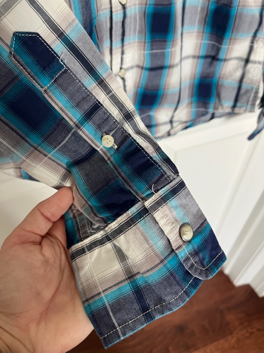Men's XS Plaid Button-Down Shirt in Teal and Gray - American Eagle Vintage Fit - Picture 4 of 5